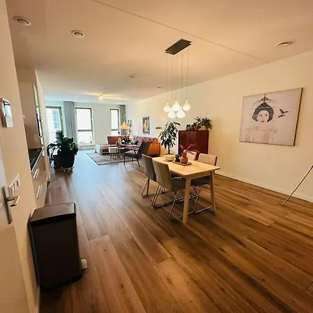 Apartment 2-kmr App In Hartje Centrum *